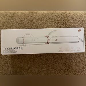 T3 White and Pink Curling Iron